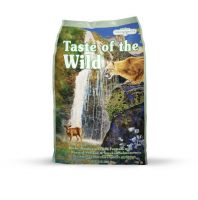 Taste of the Wild Rocky Mountain Feline 6,8kg + Perrito snacks Chicken soft cubes pro psy a kočky 50g