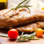 Pieczony filet z kurczaka na poduszce grejpfrutowej: oryginalny przepis pieczony-filet-z-kurczaka-na-poduszce-grejpfrutowej-oryginalny-przepis.webp.webp